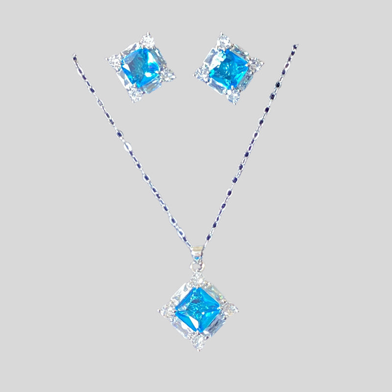 Elevated Luxury Necklace JS5843