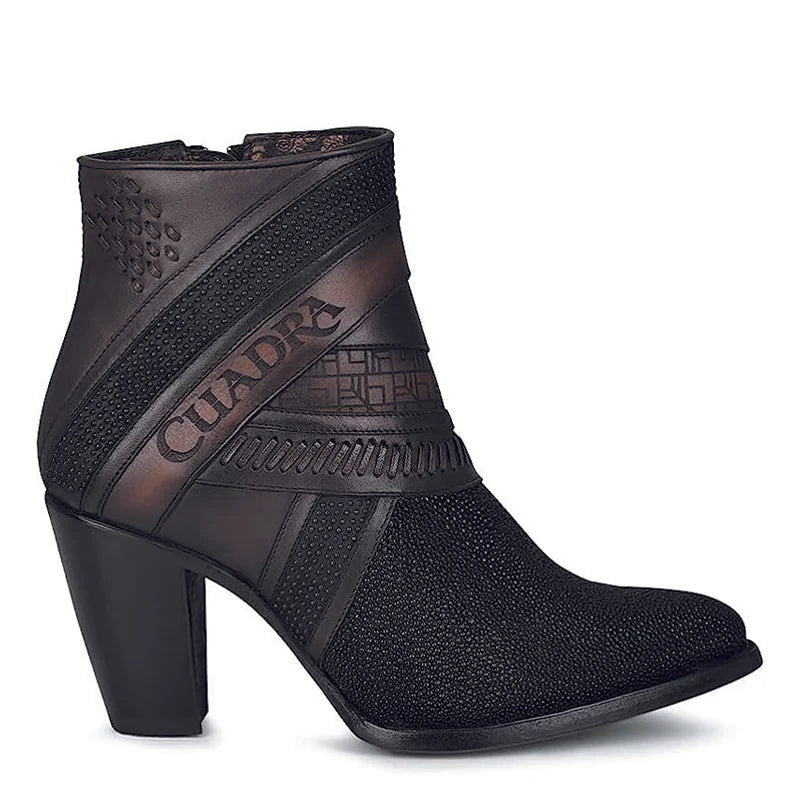 Black Stingray Laser & Woven CU618